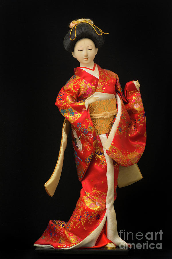 Traditional Japanese Geisha doll in red kimono isolated on black Digital  Art by Amy Cicconi - Pixels