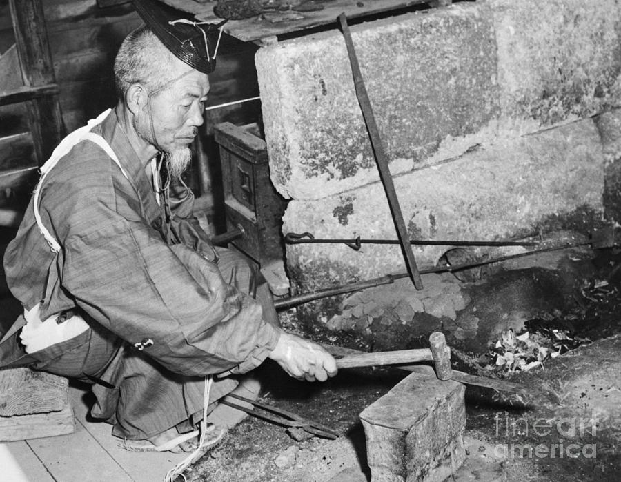Traditional Japanese Sword Making Photograph by Bettmann
