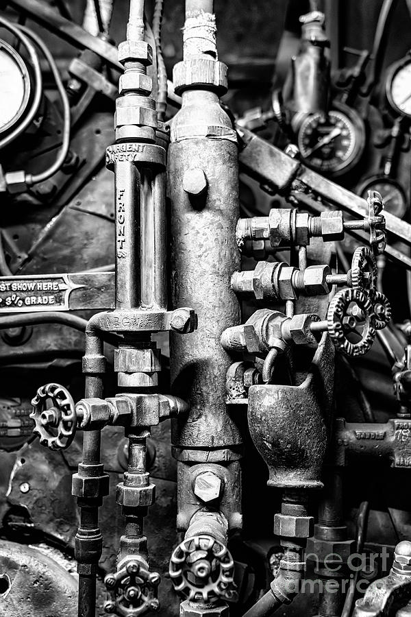 Train Engine Photograph by Bill Frische