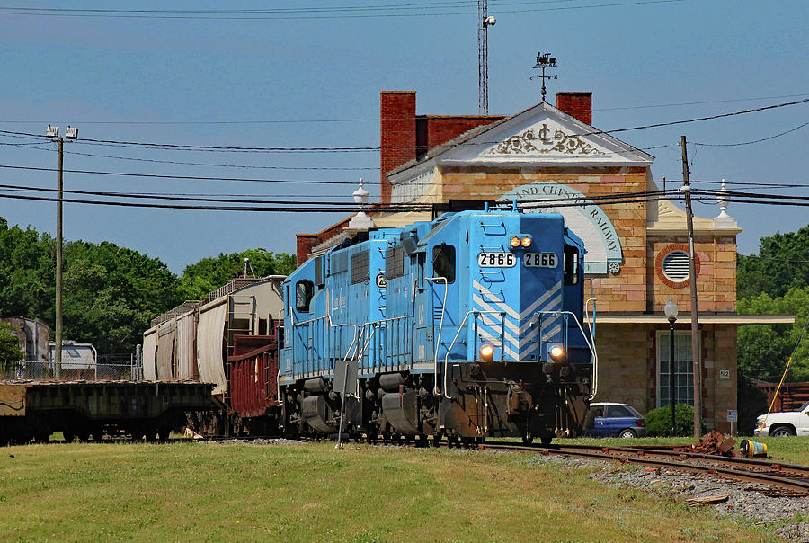 Train Passing A Station Photograph by Joseph C Hinson