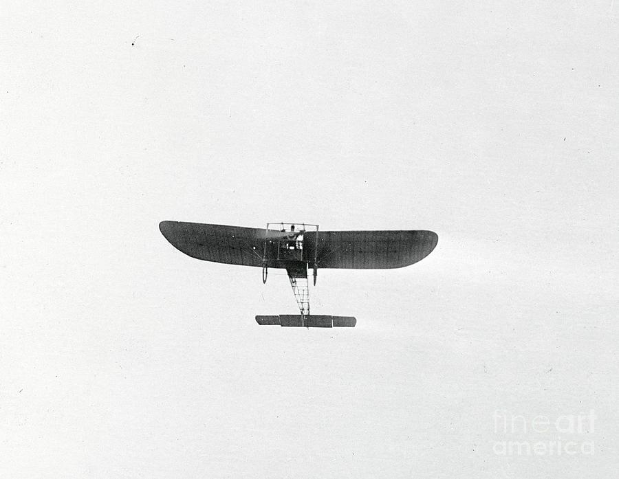 Aerodynamic Photograph - Trans-chanel Airplane by Bettmann