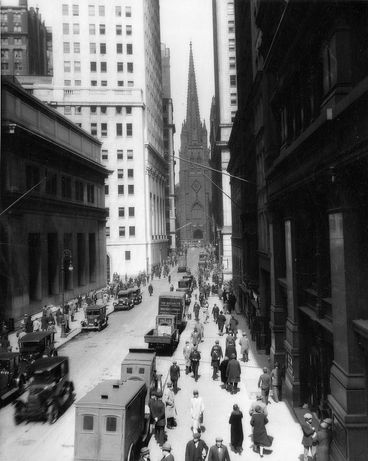 Treasury And Trinity Church Photograph by The New York Historical Society