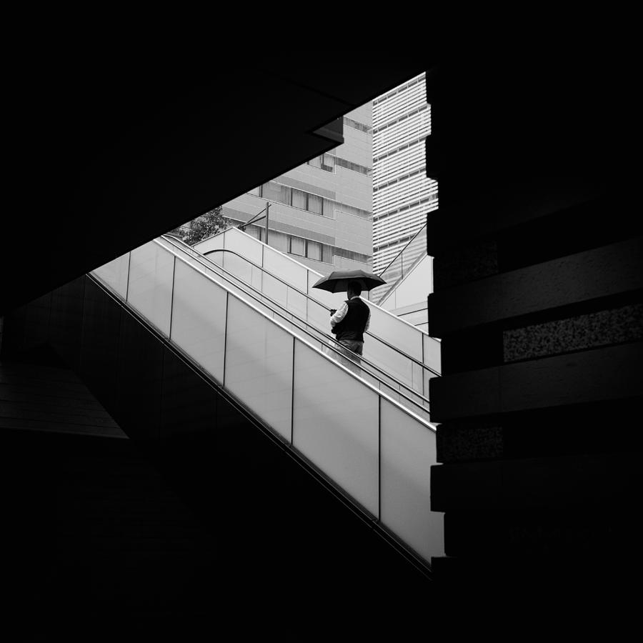Street Photograph - Triangle by Yasuhiro Takachi