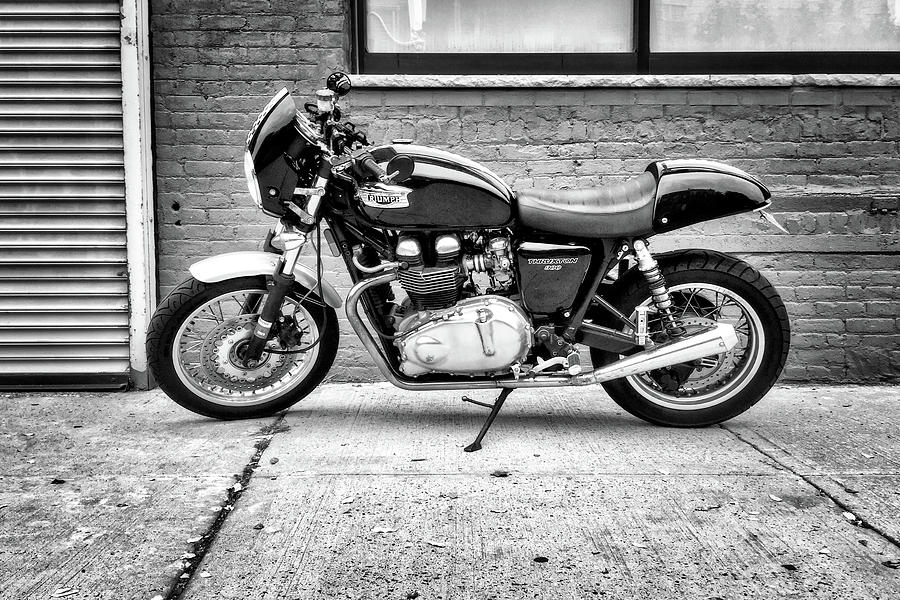 Triumph Thruxton 600 BW II Photograph by Jerry Fornarotto