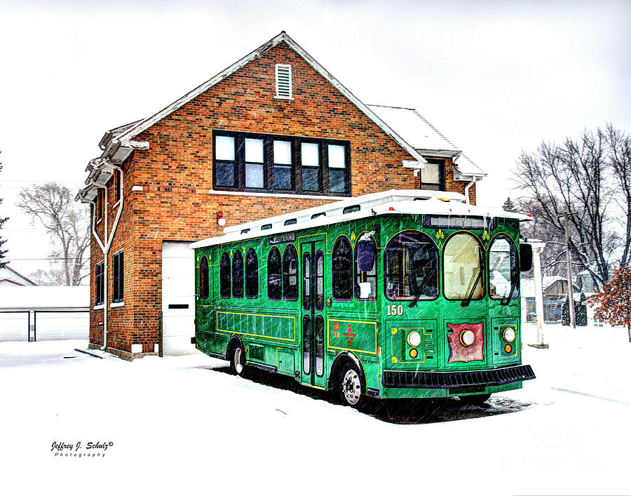 Trolley Bus - 1 Photograph by Jeffrey Schulz