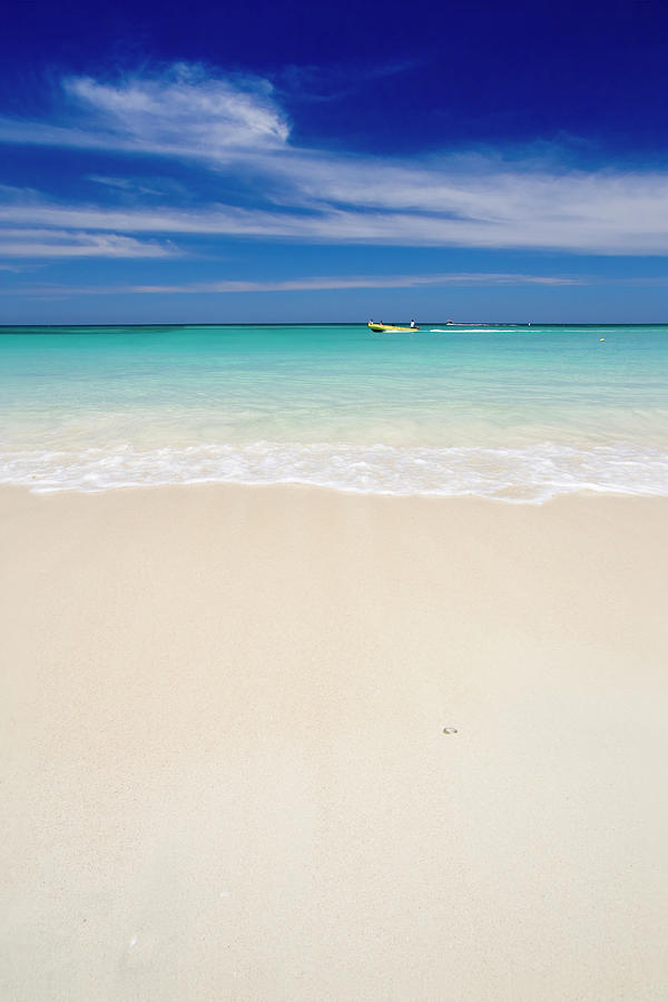 Tropical Caribbean Beach Photograph by Dstephens