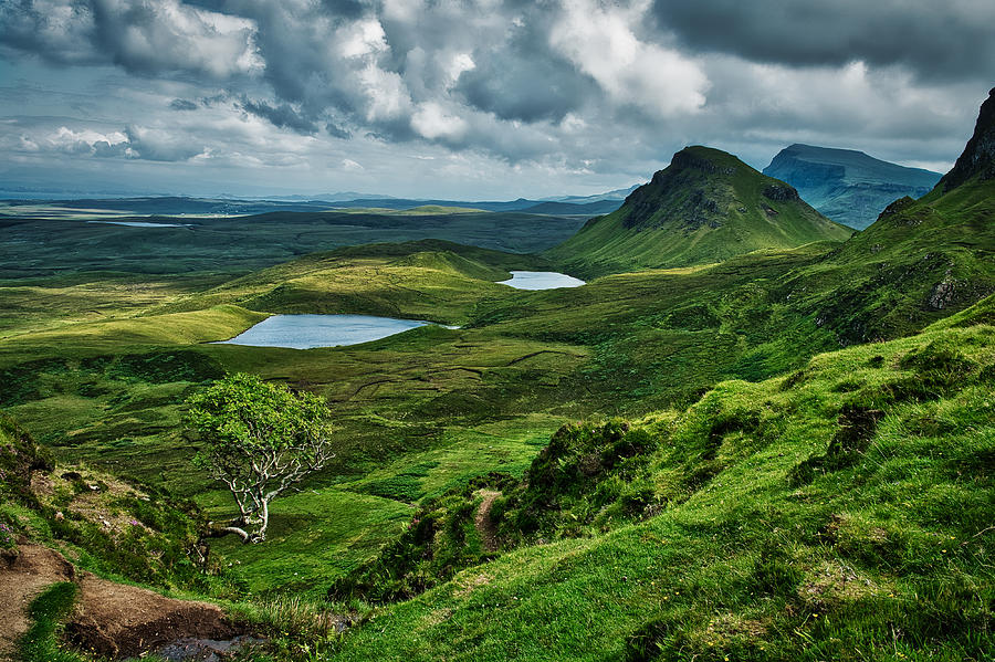 Trotternish Quiraing Vista - Scotland Photograph by Stuart Litoff