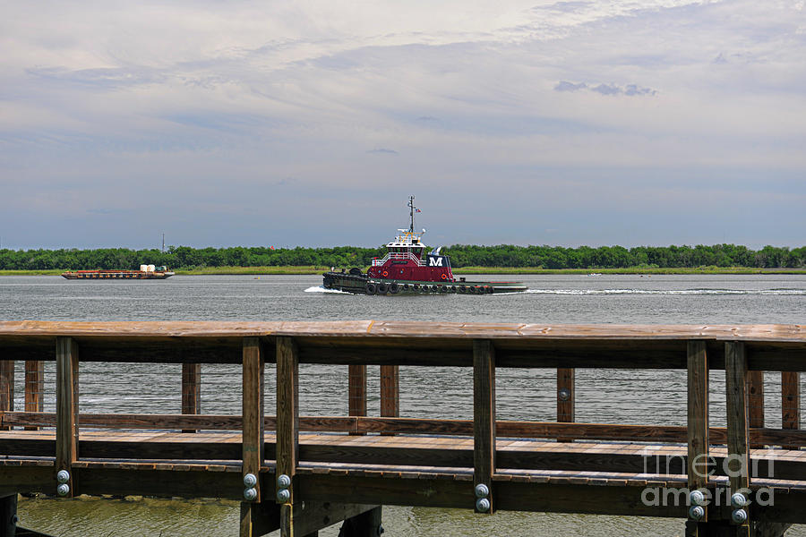 Tug Boat Steaming up the Cooper River Photograph by Dale Powell
