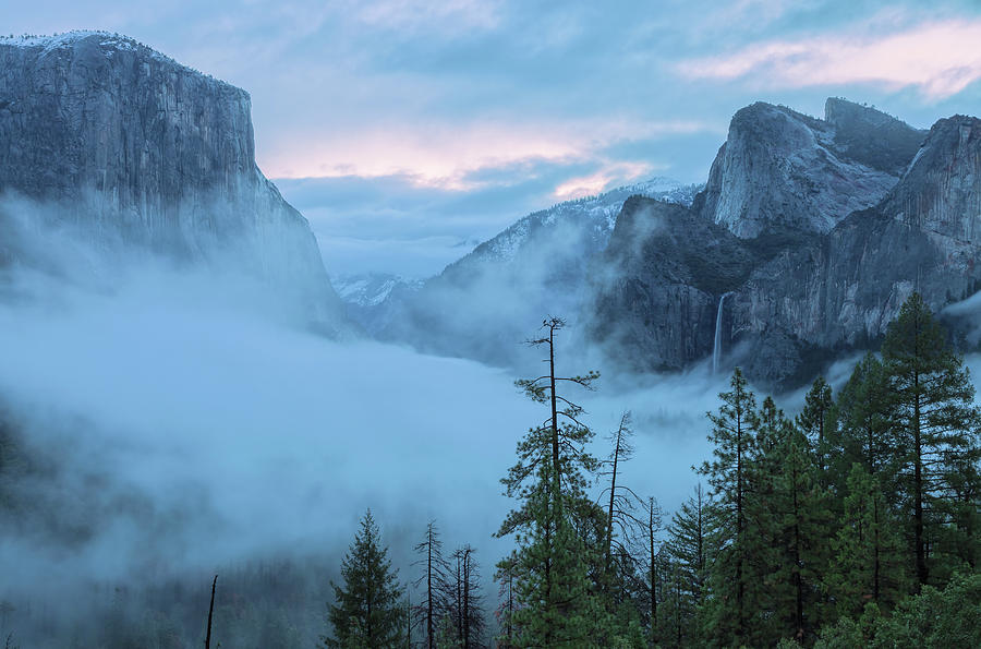 Tunnel View Fog Photograph by Jonathan Nguyen