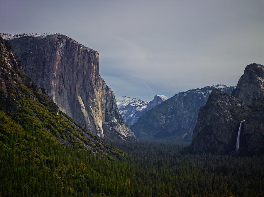Yosemite National Park Photograph - Tunnel View by Moises Levy