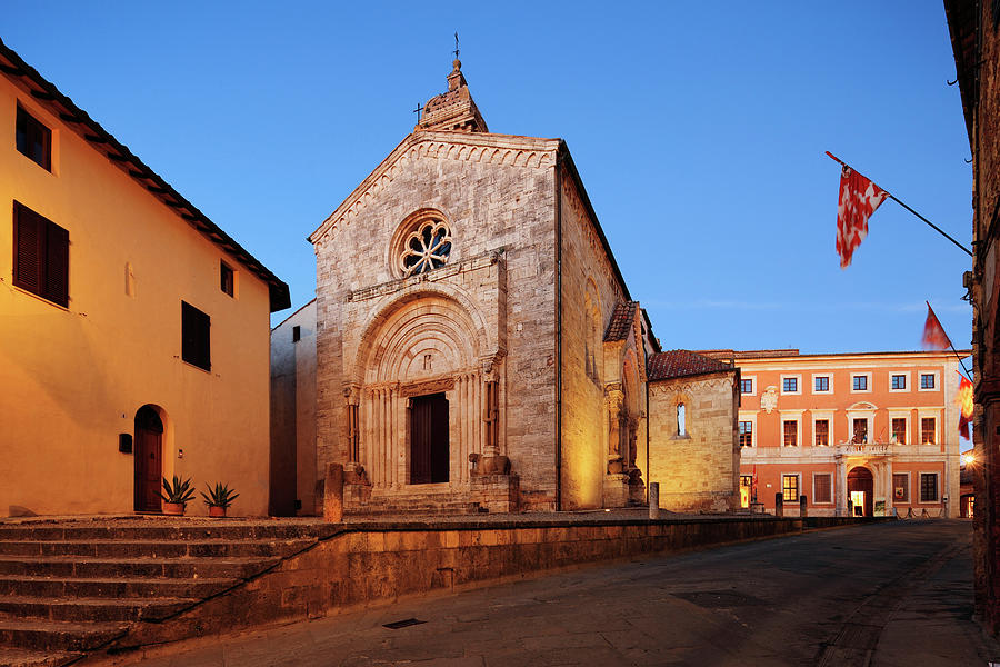 Architecture Digital Art - Tuscany, Collegiate Church, Italy by Riccardo Spila