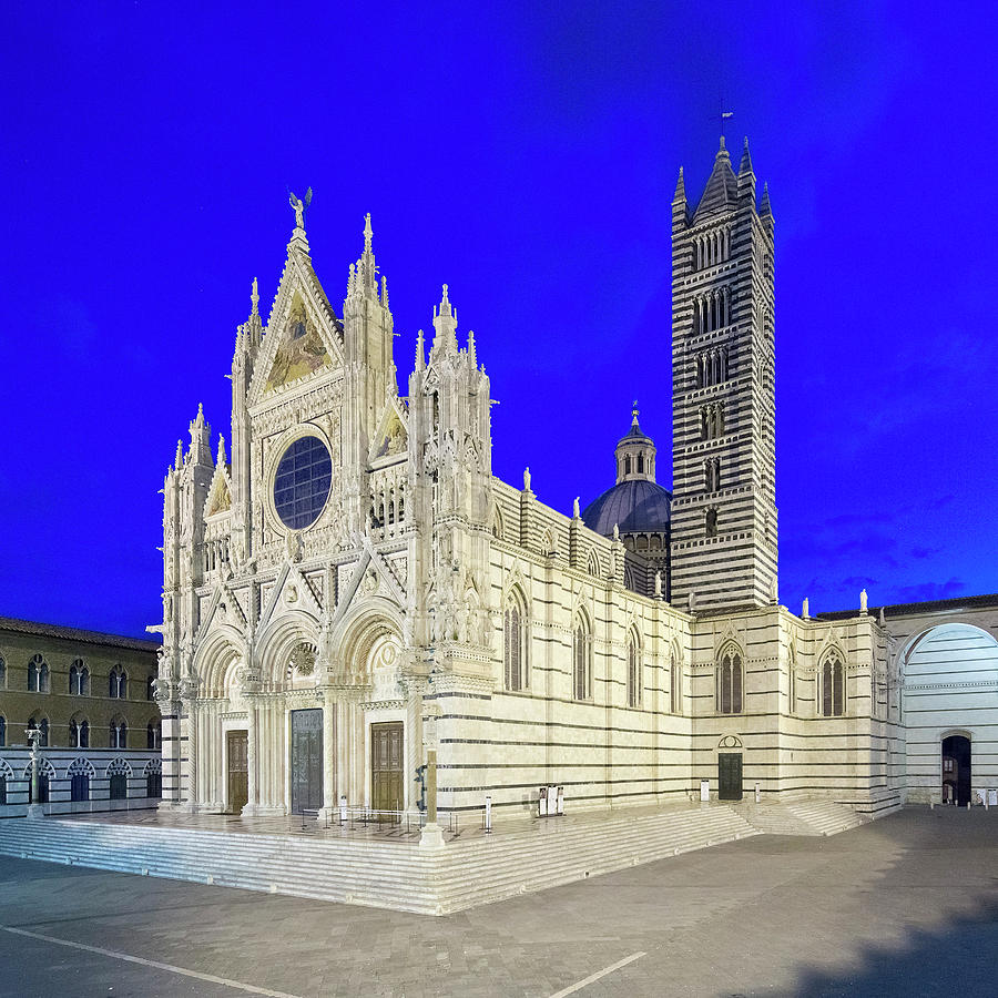 Architecture Digital Art - Tuscany, Siena, Cathedral At Night by Pietro Canali