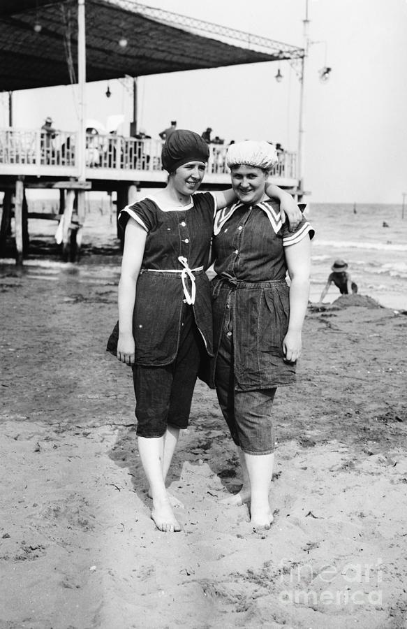 Two American Bathing Girls by Bettmann