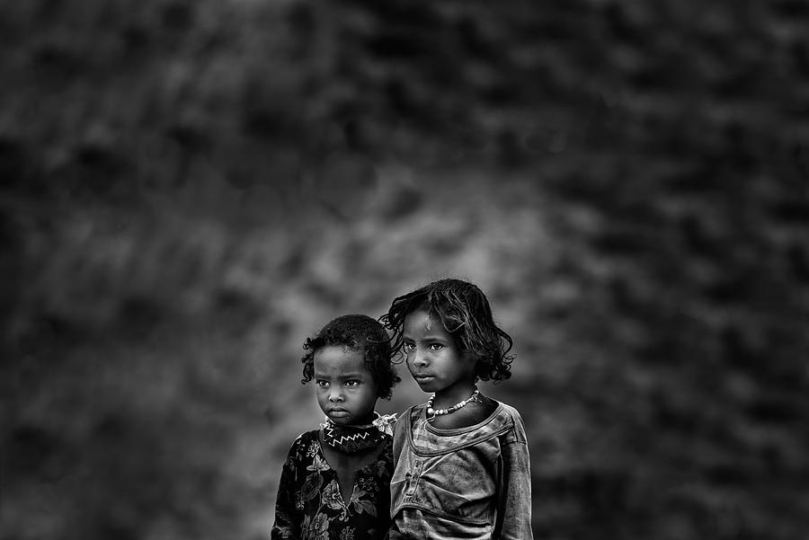 Two Girls Photograph by Giovanni Cavalli