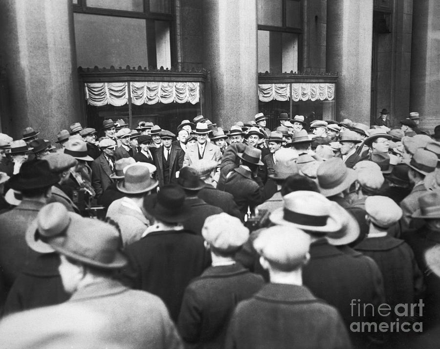 Ty Cobb,other Man In Crowd Leaving Offic Photograph by Bettmann Ty Cobb,other Man In Crowd Leaving Offic Photograph by Bettmann