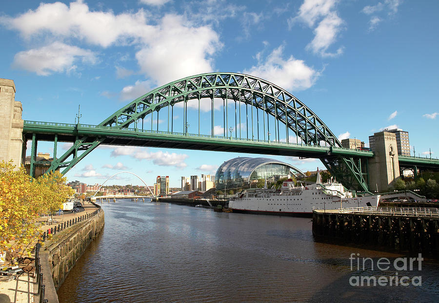Tyne Bridge Photograph by Science Photo Library Tyne Bridge Photograph by Science Photo Library