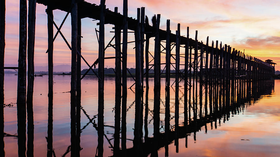 U Bein bridge at sunrise Photograph by Ann Moore