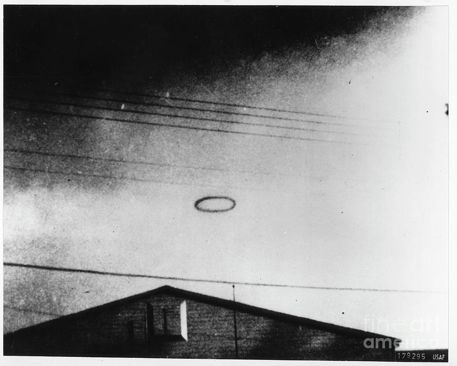 Ufo Sighting Over Fort Belvoir Photograph by Nara/science Photo Library
