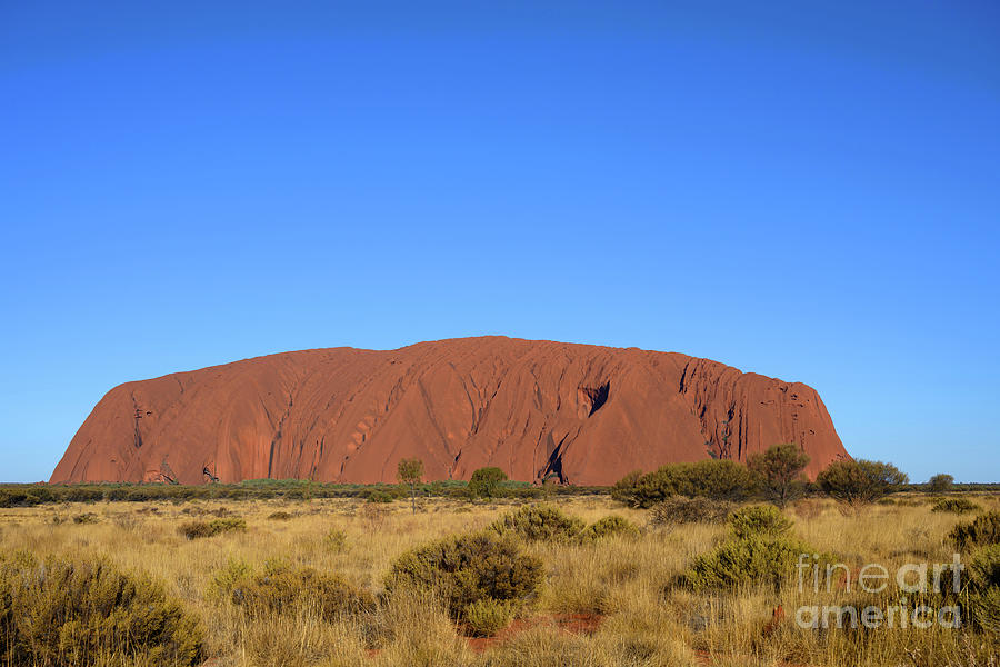Landmark Photograph - Uluru by Dr P. Marazzi/science Photo Library