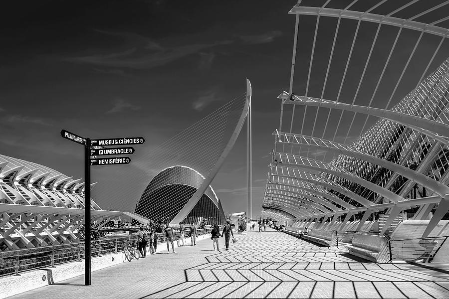 Architecture Photograph - Umbarcle by Michael Eig