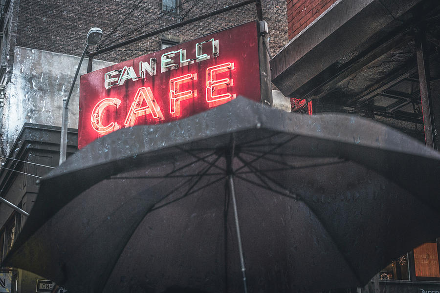 New York City Photograph - Umbrella Cafe by Moises Levy