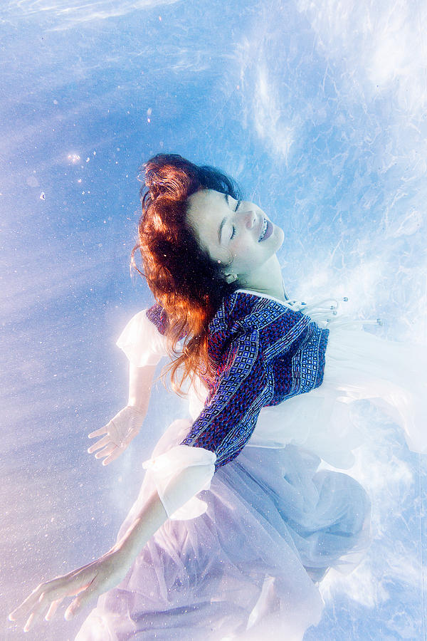 Underwater Love Photograph by Gina Buliga