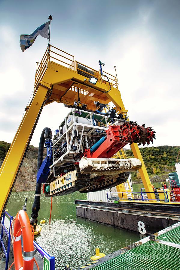 underwater-mining-robot-photograph-by-louise-murray-science-photo-library