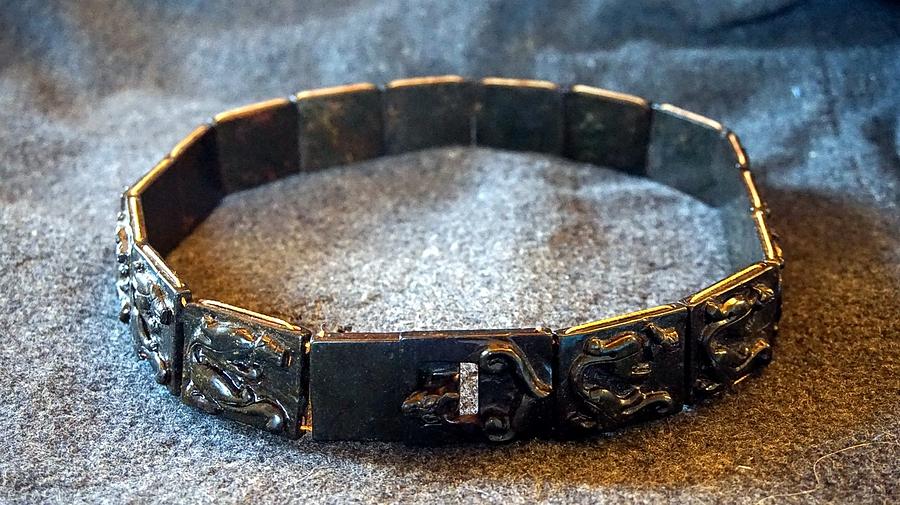 Unique Ceremonial Brown Jade Panther Belt by Bryan Smith Unique Ceremonial Brown Jade Panther Belt by Bryan Smith