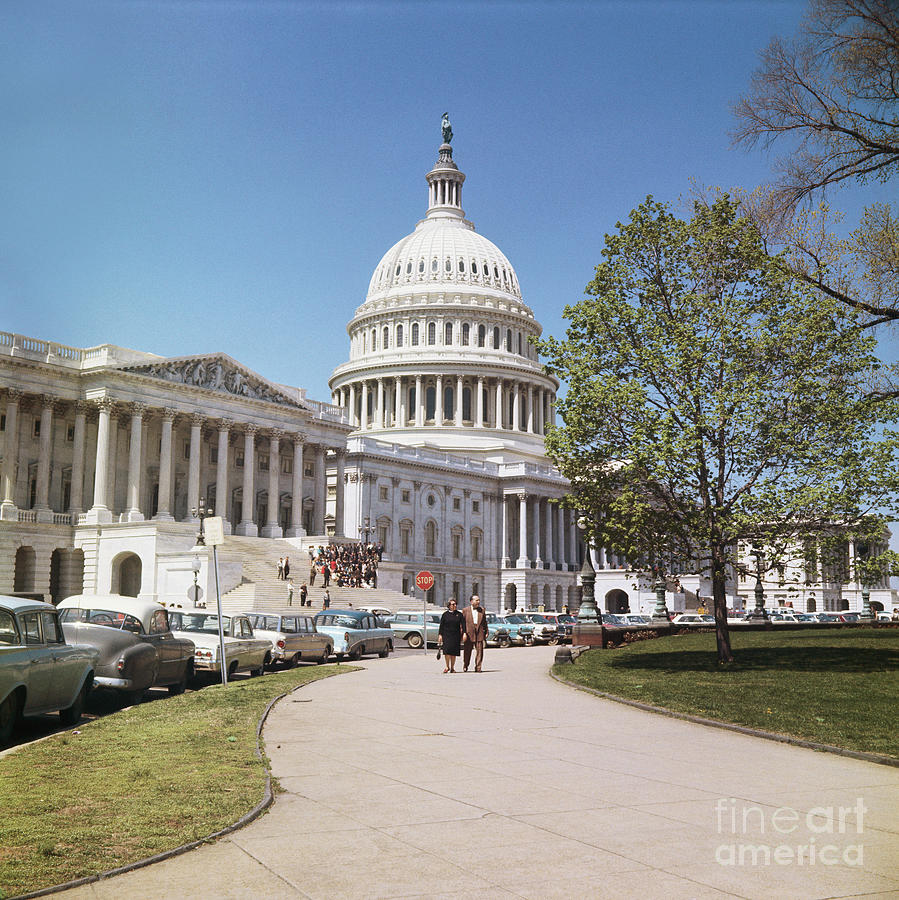 United States Capital And Lincoln Photograph by Bettmann