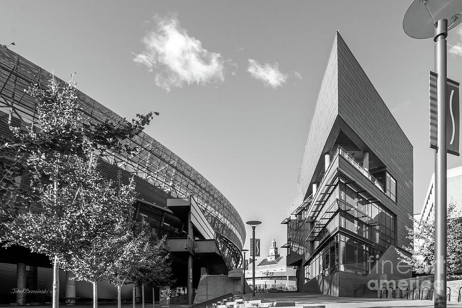 University Of Cincinnati Photograph - University of Cincinnati Main Street by University Icons