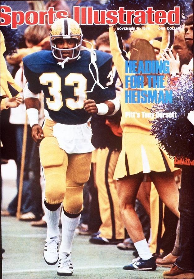 University Of Pittsburgh Tony Dorsett Sports Illustrated Cover Photograph by Sports Illustrated
