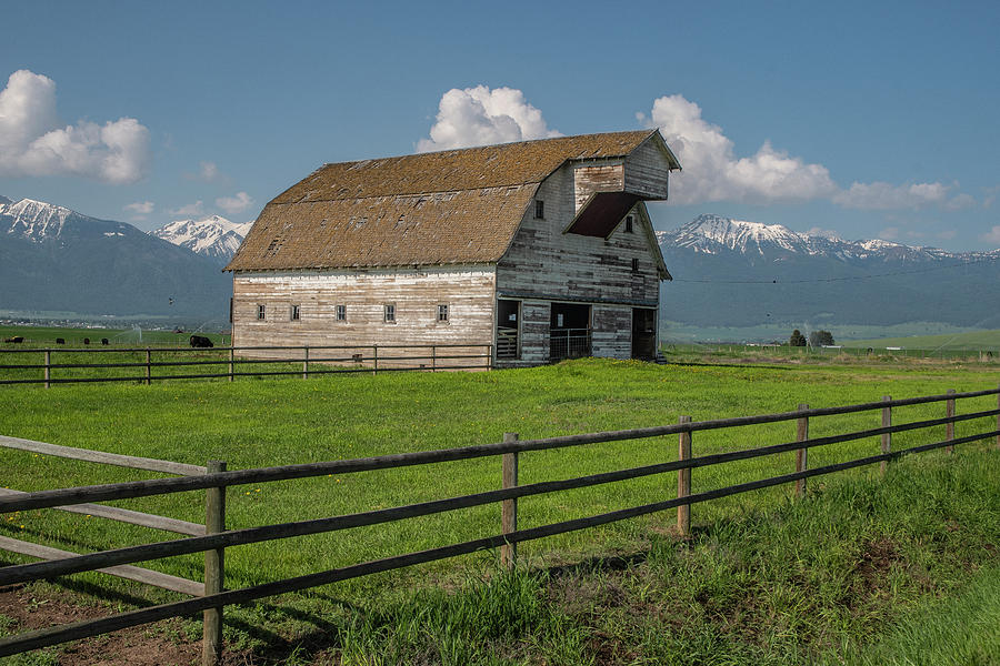 Unpainted Joseph Barn by Matthew Irvin Unpainted Joseph Barn by Matthew Irvin