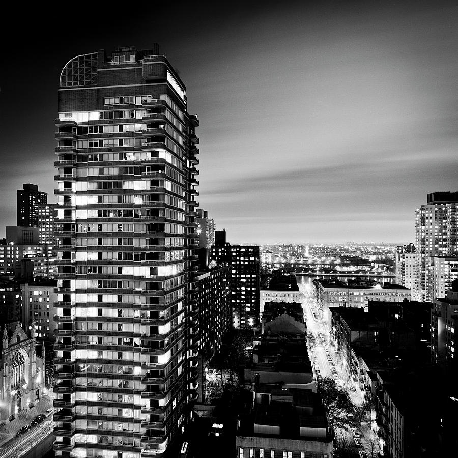 Upper East Side Of Manhattan Photograph by Adam Garelick