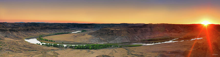 Upper Missouri Panoramic Photograph by Leland D Howard