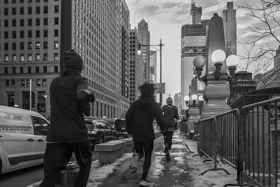 Chicago Photograph - Urban Running At Dusk by Wendy Fischer Hartman