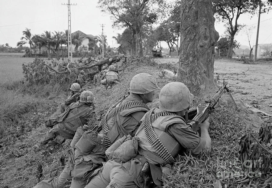 Us Marines Move Against Viet Cong Photograph by Bettmann
