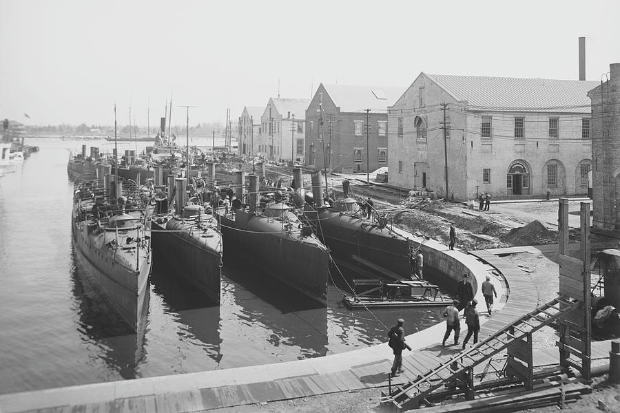 US Torpedo boats in the wet dock, Norfolk Navy Yard, Va. Painting by 