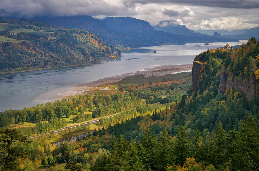 Usa, Columbia River Gorge Photograph by Gary Weathers