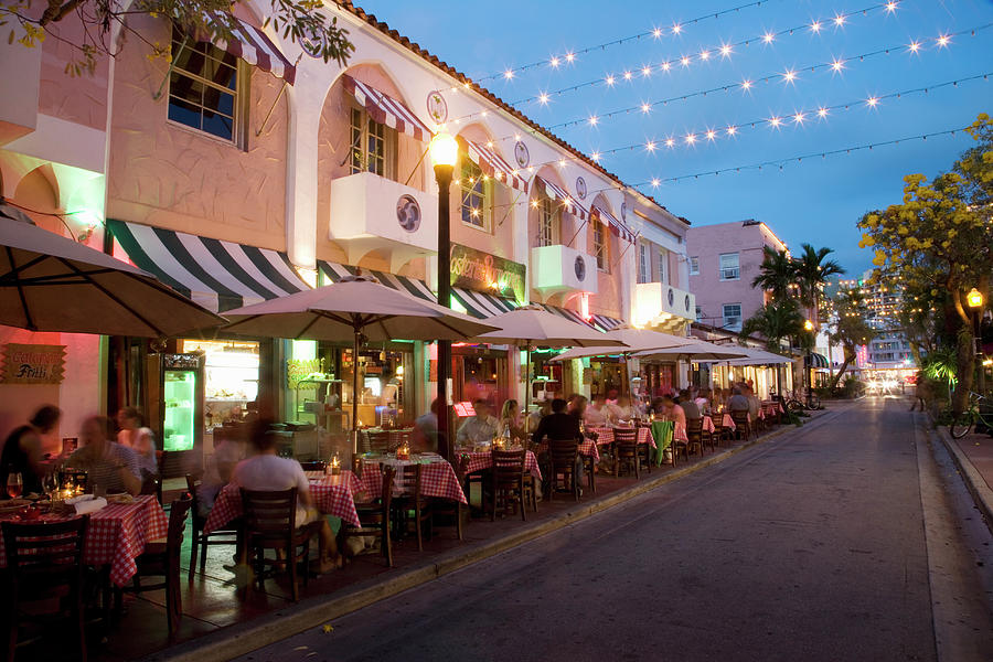 Usa, Florida, Miami Beach. Restaurant Photograph by Buena Vista Images