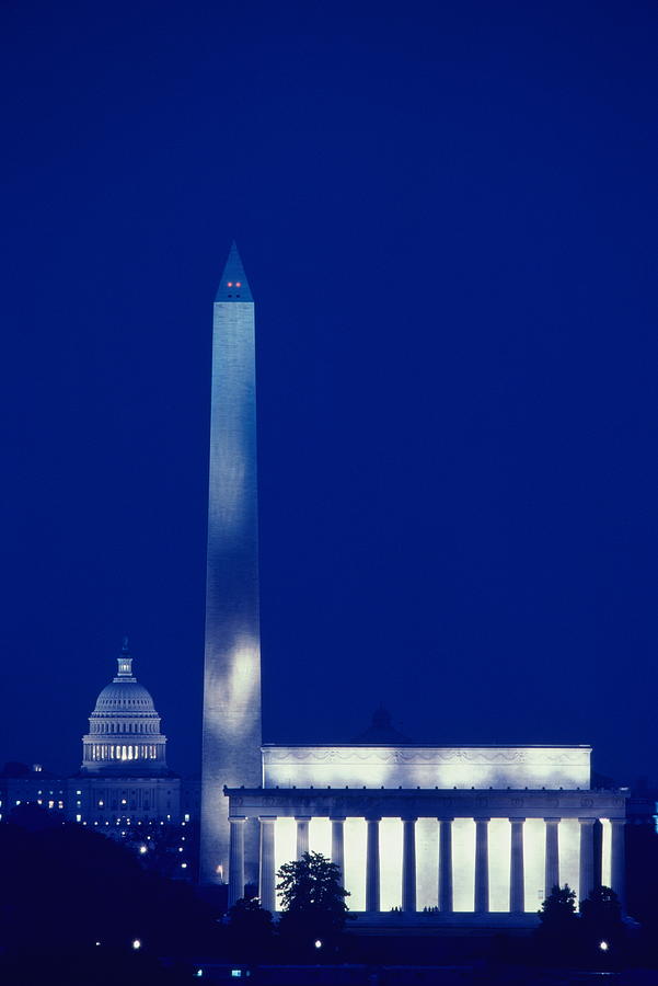 Usa, Washington Dc, Lincoln Memorial & Photograph by Paul Souders