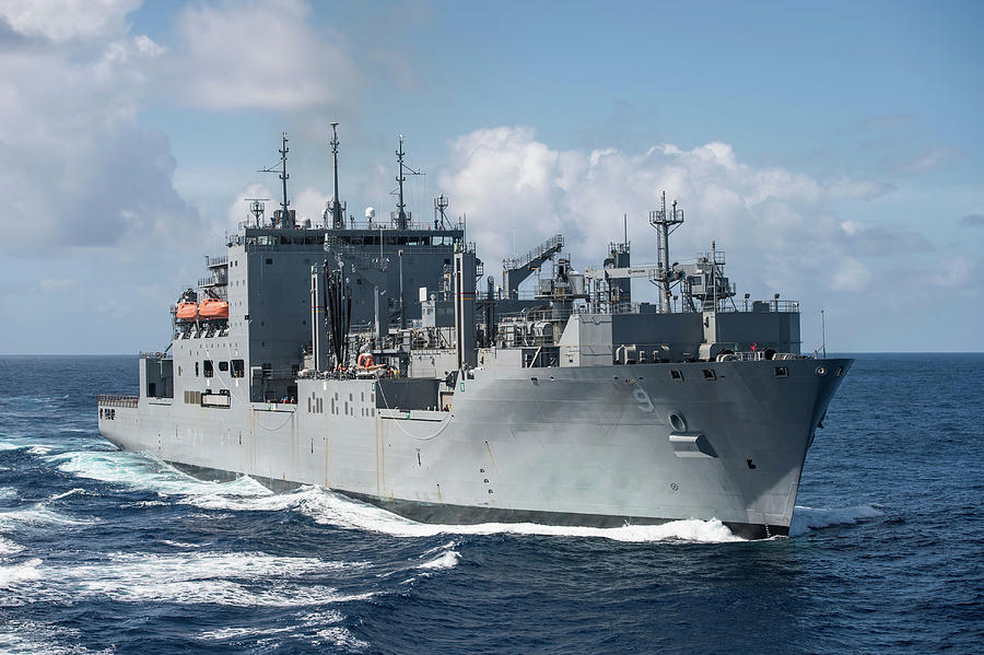 usns matthew perry