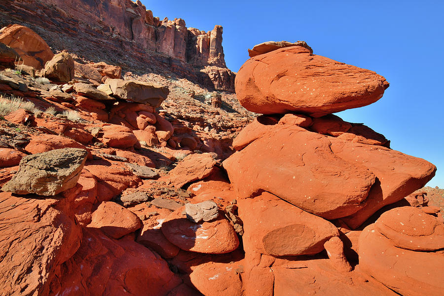 Utahs Red Boulders along Highway 191 near Moab Photograph by Ray Mathis