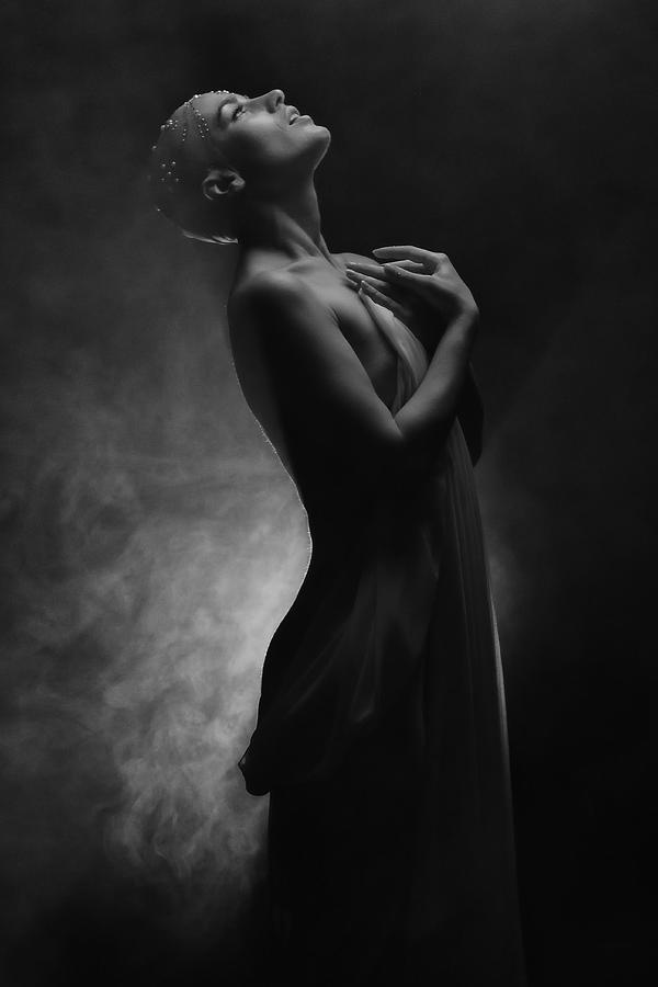 Black And White Photograph - V,2 by Alexandra Fira