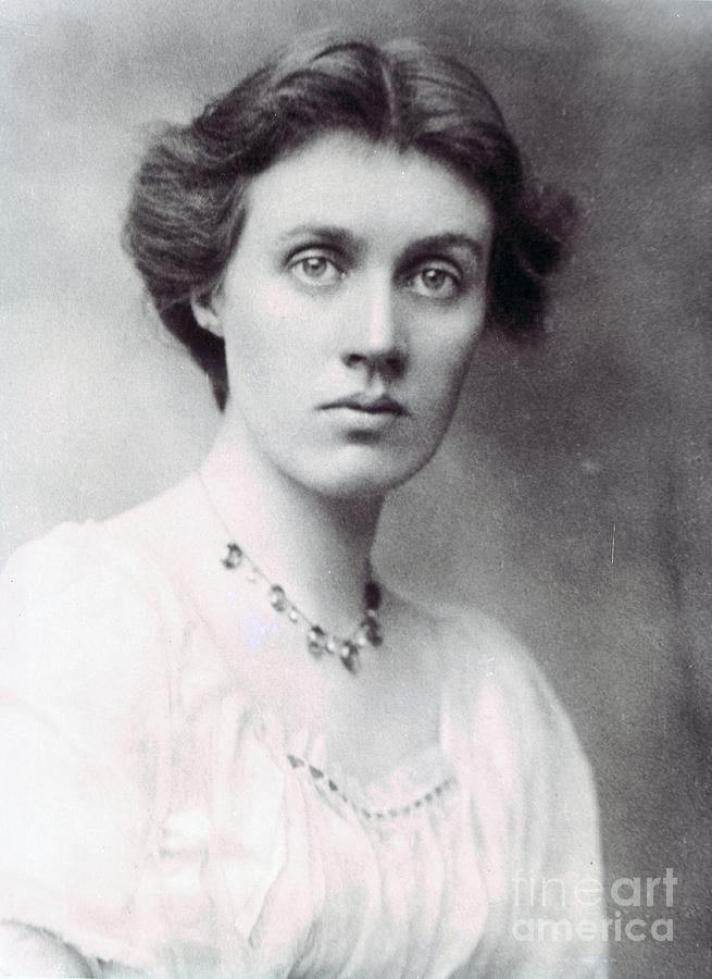 Vanessa Bell, 1902 Photograph by George Charles Beresford