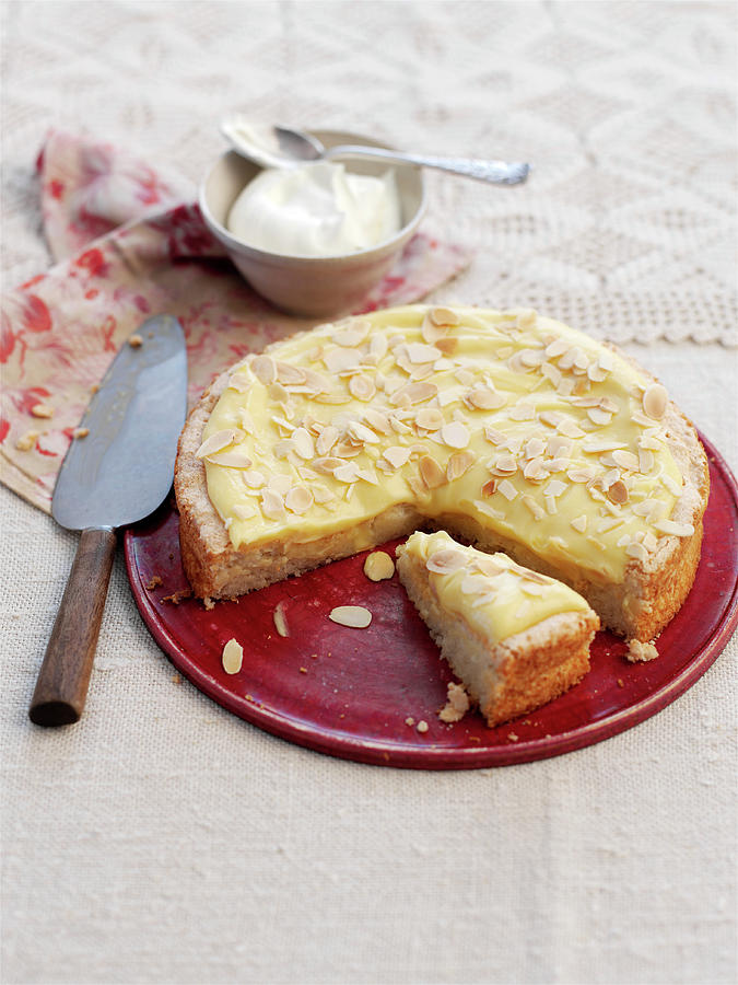 Vanilla Almond Cake Photograph by Ian Garlick