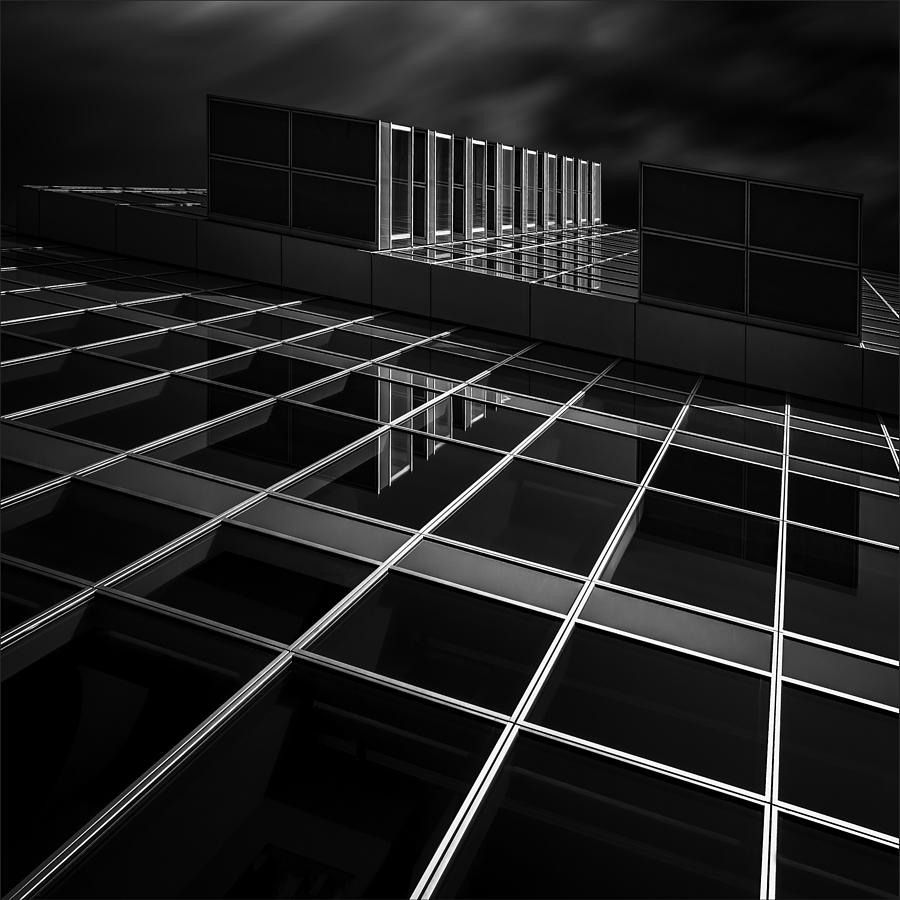 Black And White Photograph - Vanishing Points by Gilbert Claes