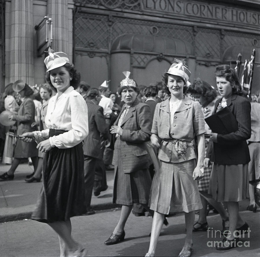 Ve Day Girls In Funny Hats,  8th May 1945 Photograph by 