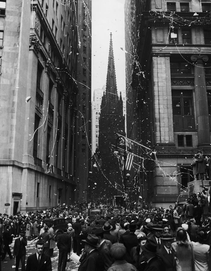 Ve Day In New York Photograph by Archive Photos