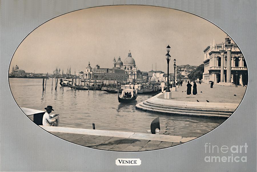 Venice, 1917 Drawing by Print Collector