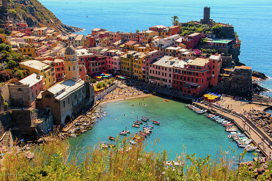 Vernazza, Cinque Terre, Italy Photograph by Aashish Vaidya